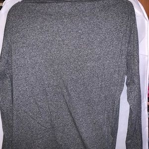 Long sleeve grey vs pink shirt